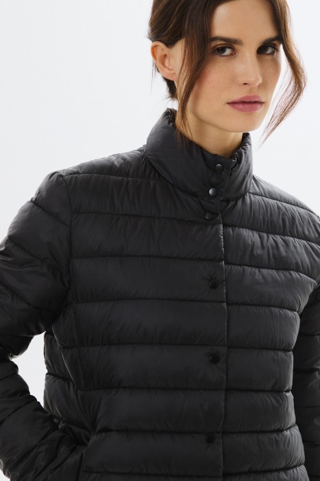 утепленная куртка из россии вид сбоку