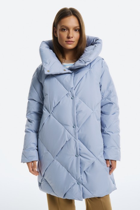утепленная стеганая куртка с капюшоном от бренда снежная королева вид слева