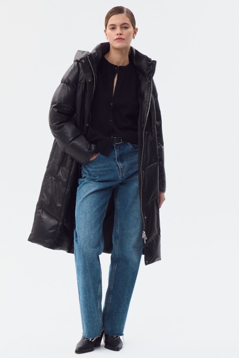 утепленное кожаное пальто с капюшоном 777256003 фотография