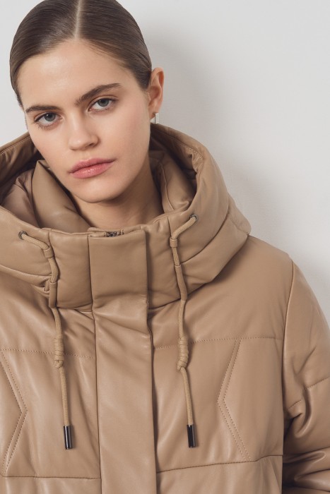 утепленное кожаное пальто с капюшоном из россии вид сбоку