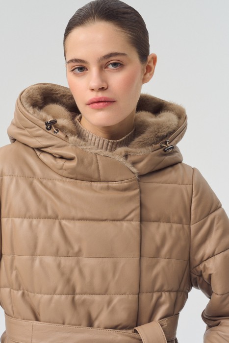 утепленное кожаное пальто с поясом из россии вид сбоку