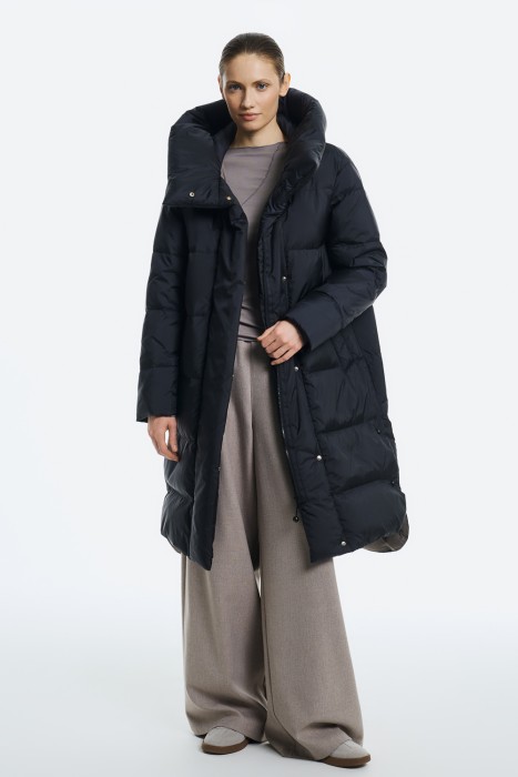 утепленное пальто с капюшоном 728535003 фотография