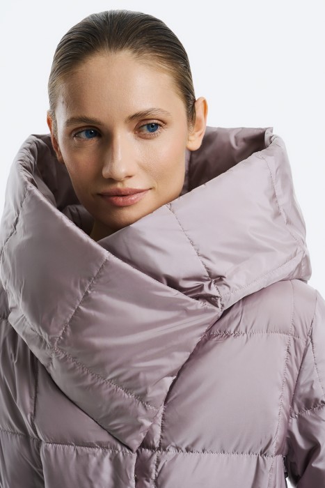 утепленное пальто с капюшоном из россии вид сбоку