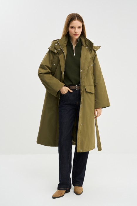 утепленное пальто с капюшоном из россии вид сбоку