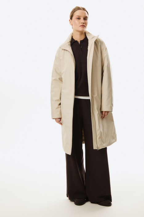 утепленное пальто с капюшоном из россии вид сбоку