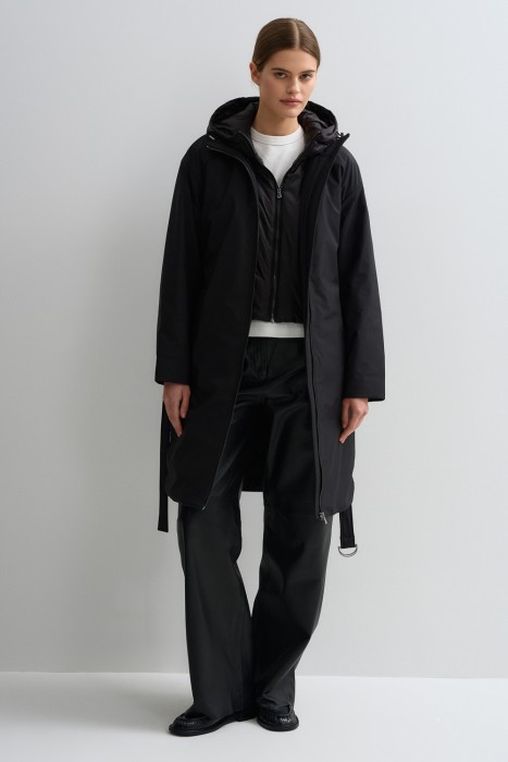 утепленное пальто с капюшоном от бренда снежная королева вид слева