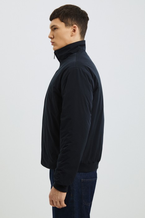 утепленный бомбер от бренда снежная королева вид слева