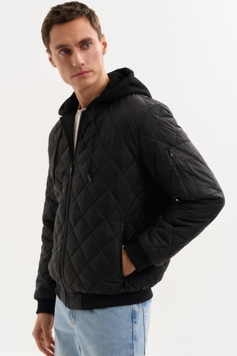 утепленный бомбер от бренда снежная королева вид слева