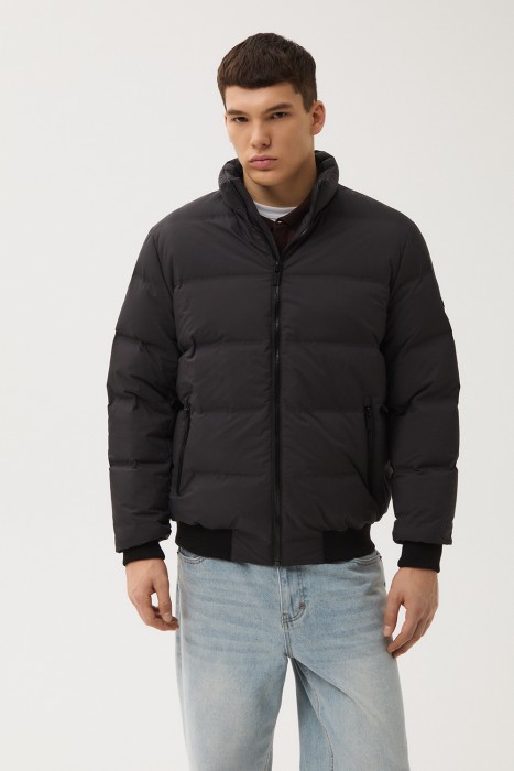 утепленный бомбер от бренда снежная королева вид слева