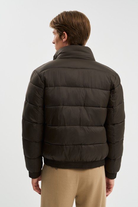 утепленный бомбер по цене 4790 руб вид справа