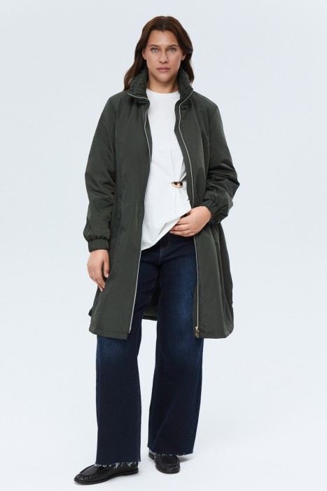 утепленный плащ с поясом от бренда снежная королева вид слева