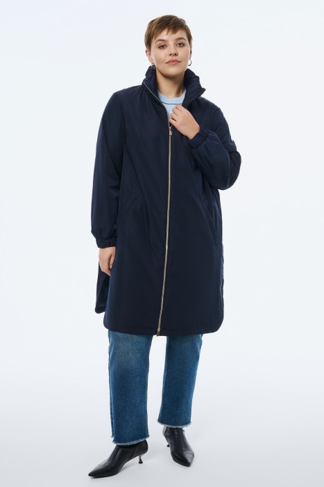 утепленный плащ от бренда снежная королева вид слева