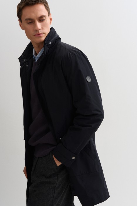 утепленный плащ по цене 9700 руб вид справа