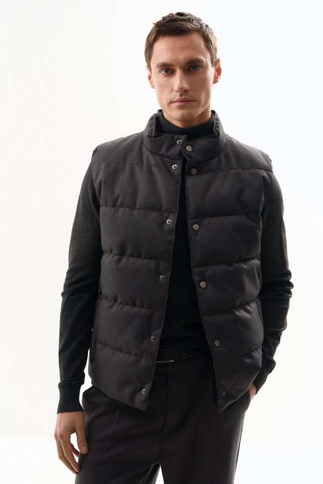 утепленный жилет 810501003 фотография