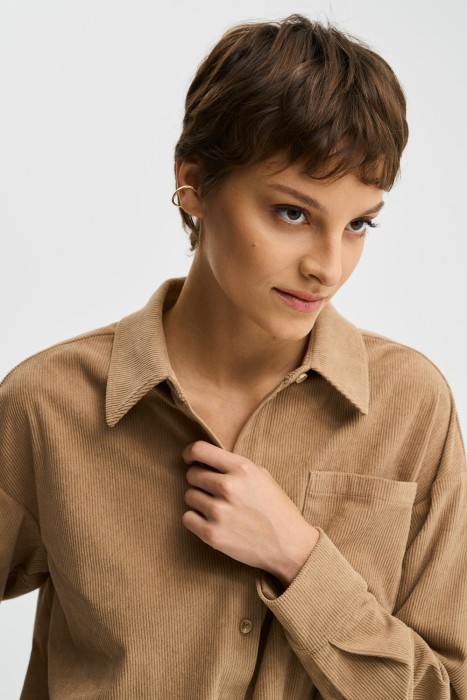 вельветовая рубашка из россии вид сбоку