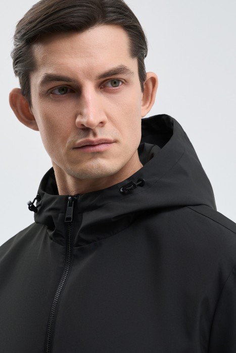 ветровка с капюшоном из россии вид сбоку