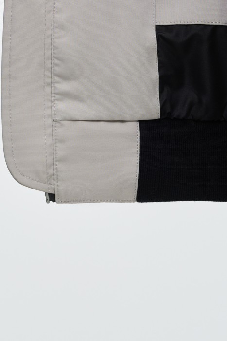 ветровка с капюшоном из россии вид сбоку