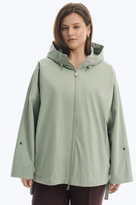 ветровка с капюшоном от бренда снежная королева вид слева