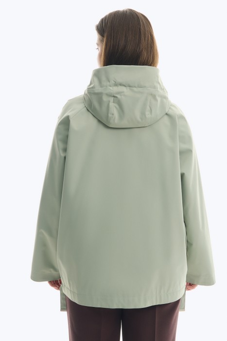 ветровка с капюшоном по цене 4690 руб вид справа