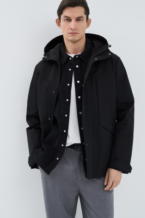 ветровка с капюшоном от бренда снежная королева вид слева