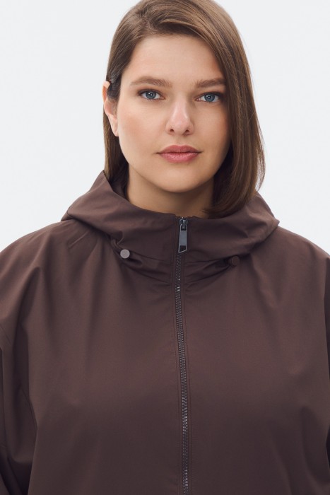 ветровка с капюшоном из россии вид сбоку
