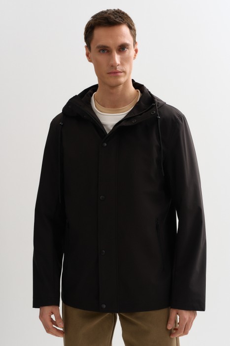 ветровка с капюшоном от бренда снежная королева вид слева