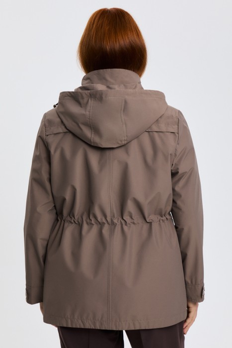 ветровка с капюшоном по цене 4900 руб вид справа