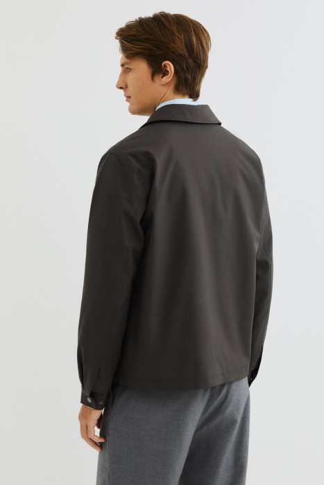 ветровка по цене 4600 руб вид справа