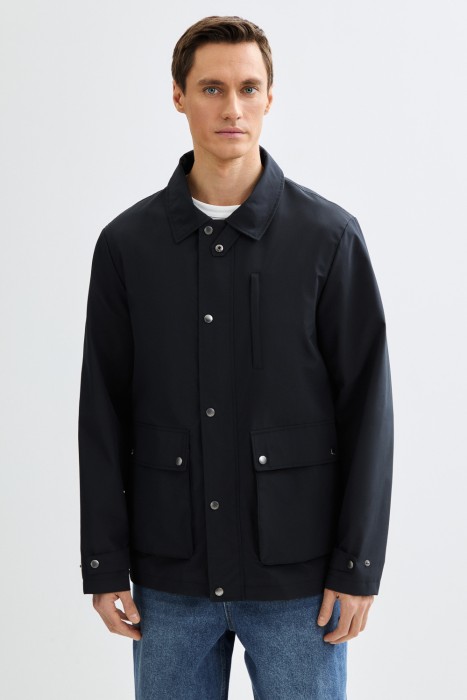 ветровка от бренда снежная королева вид слева