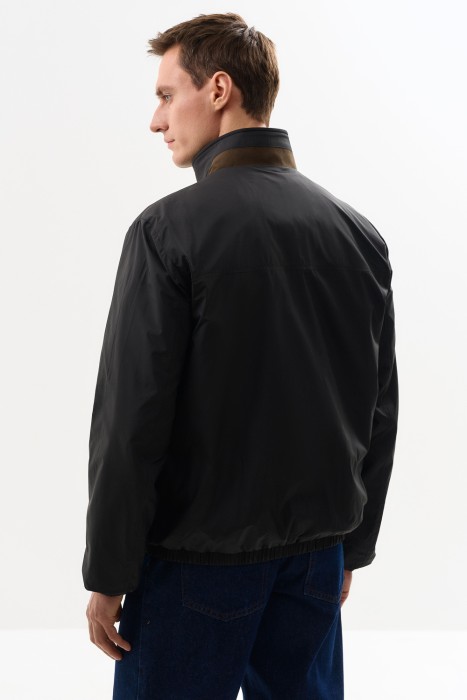 ветровка по цене 4750 руб вид справа