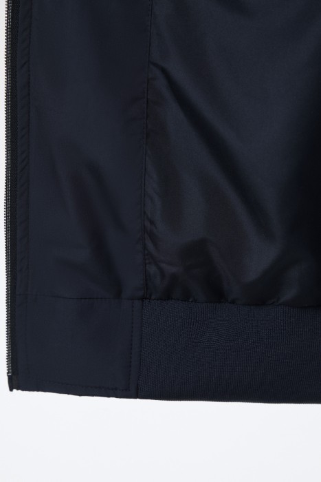 ветровка из россии вид сбоку