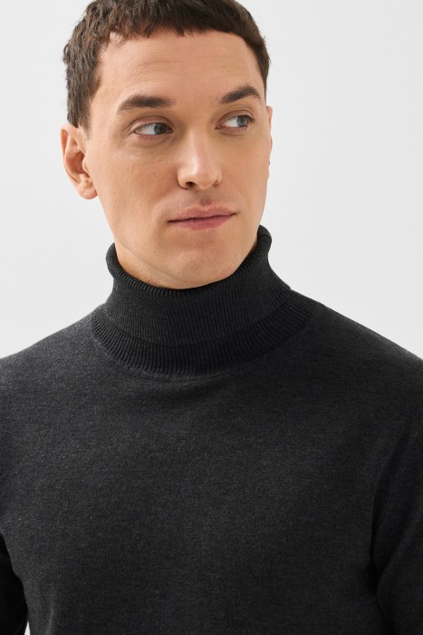 водолазка от бренда снежная королева вид слева