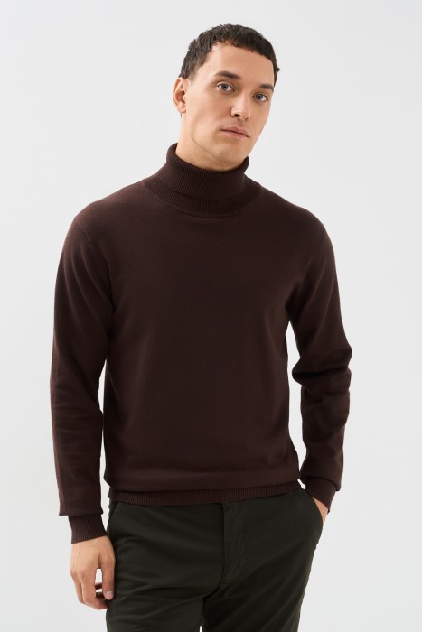 водолазка от бренда снежная королева вид слева