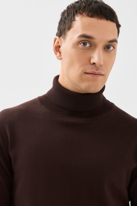 водолазка из россии вид сбоку