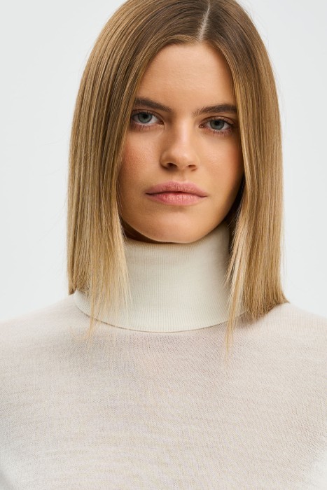 водолазка из россии вид сбоку