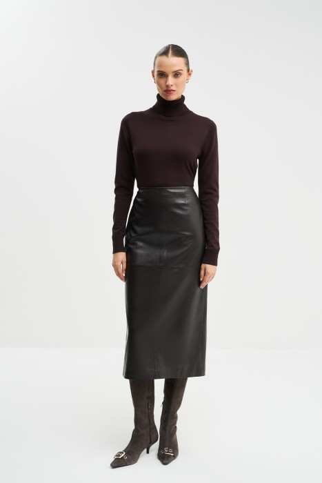 водолазка от бренда снежная королева вид слева