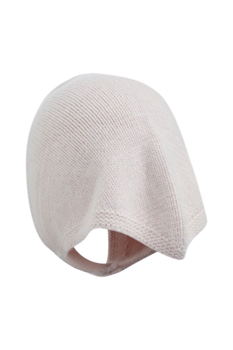 вязаная косынка от бренда снежная королева вид слева