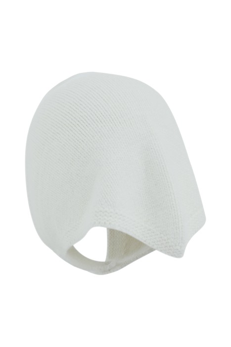 вязаная косынка от бренда снежная королева вид слева