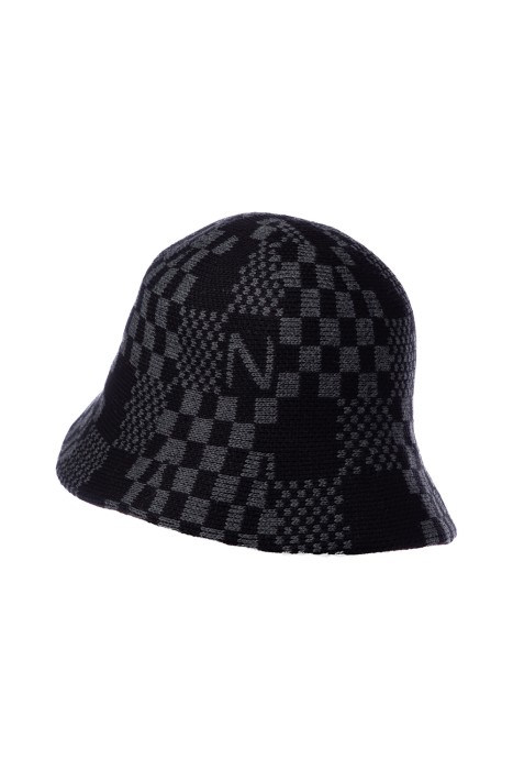 вязаная панама от бренда снежная королева вид слева