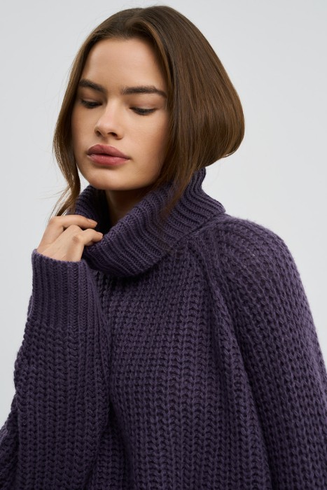 вязаный джемпер из россии вид сбоку