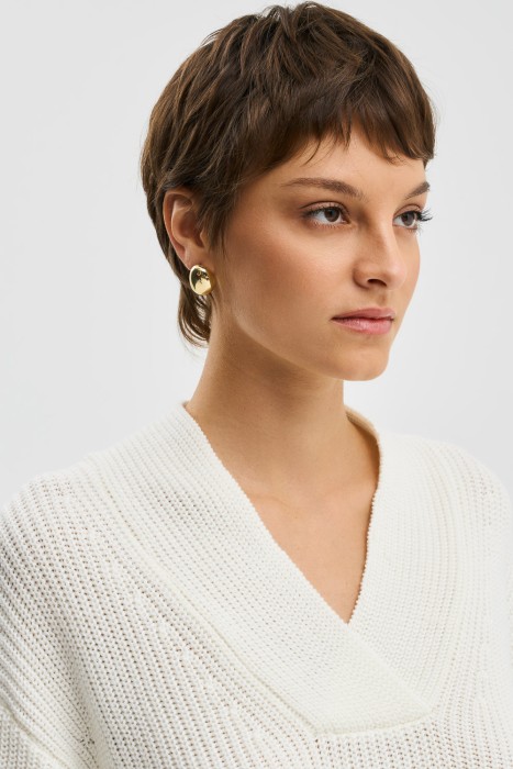 вязаный джемпер из россии вид сбоку