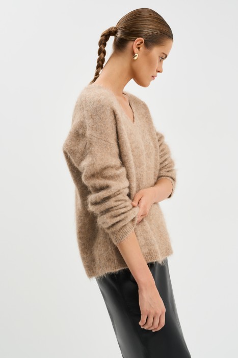 вязаный джемпер по цене 3580 руб вид справа