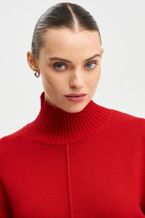 вязаный джемпер из россии вид сбоку