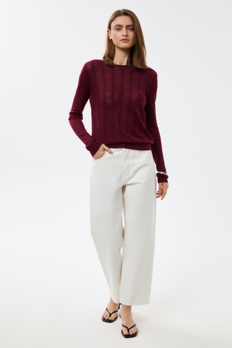 вязаный джемпер от бренда снежная королева вид слева