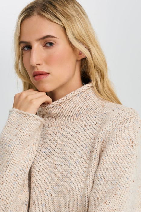 вязаный джемпер из россии вид сбоку