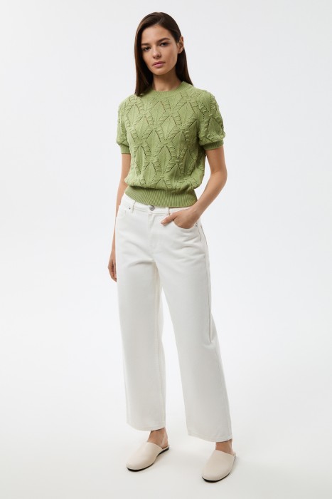 вязаный джемпер от бренда снежная королева вид слева