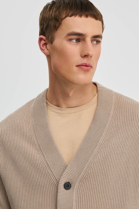 вязаный кардиган из хлопка из россии вид сбоку