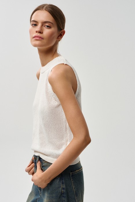 Товар с артикулом 814557003 вид сзади