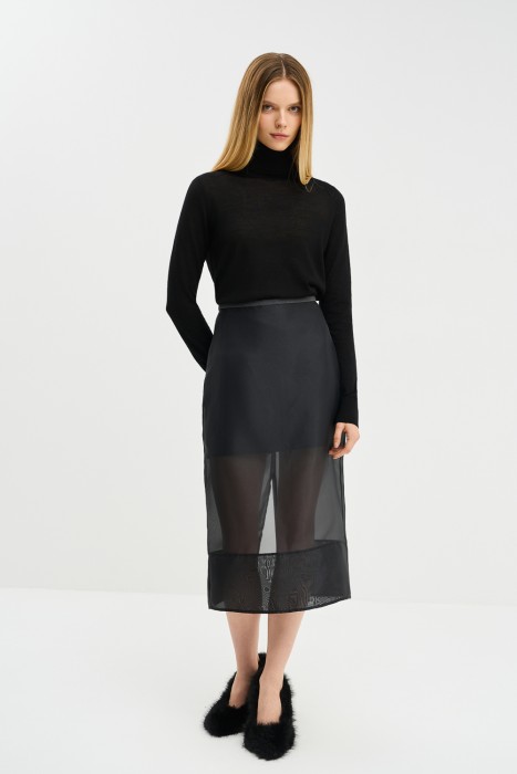 юбка из полупрозрачной ткани от бренда снежная королева вид слева