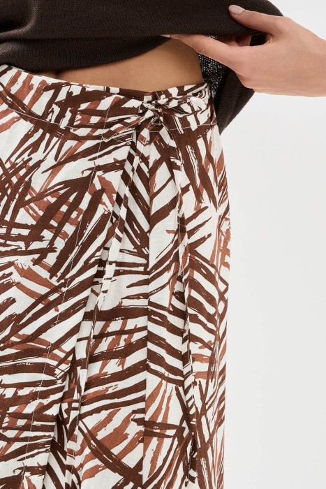 юбка с принтом от бренда снежная королева вид слева